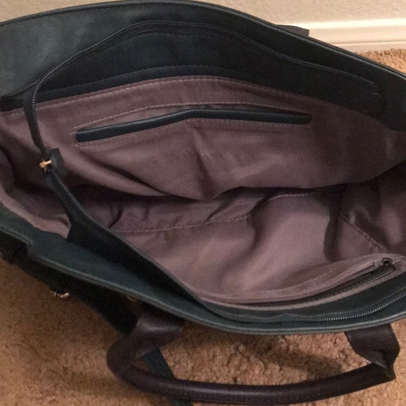 Tote - Picture 3 of 3